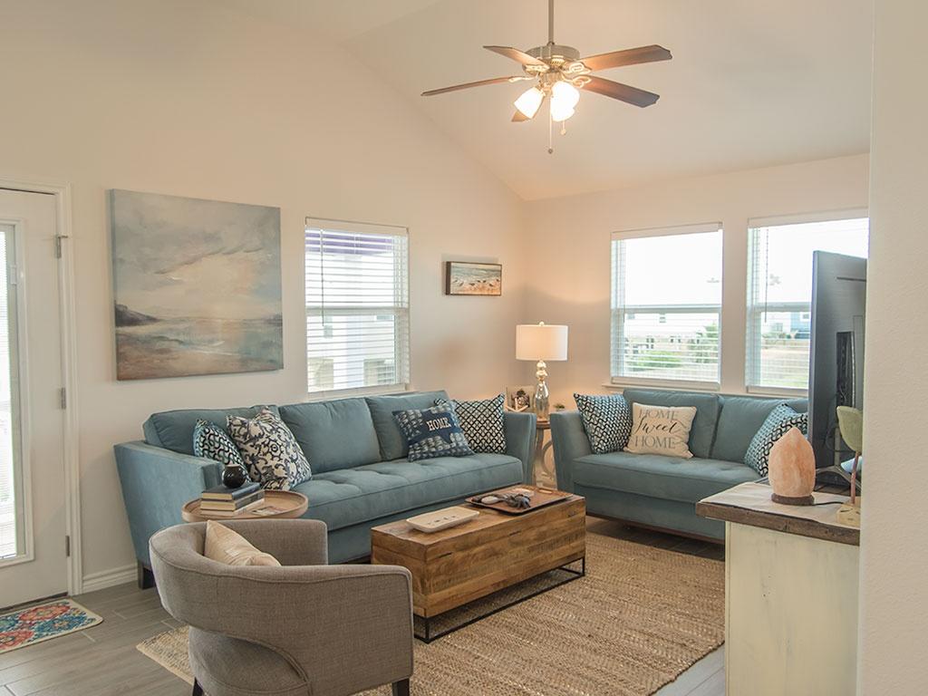The Cozy Cove Home - thumb 31
