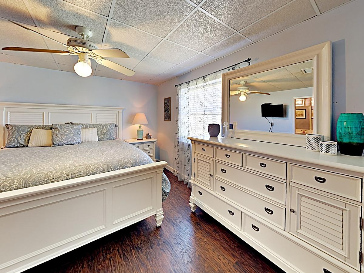 63 Island Retreat Condo - thumb 29