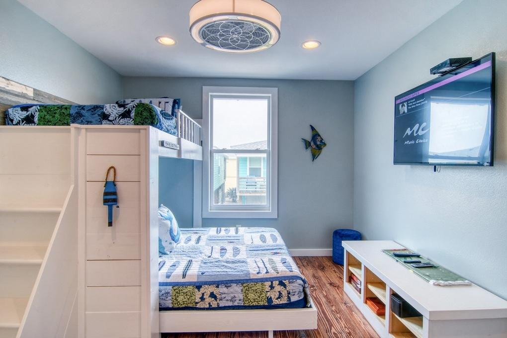 Beach Bear Lodge Unit 1 Home - thumb 5