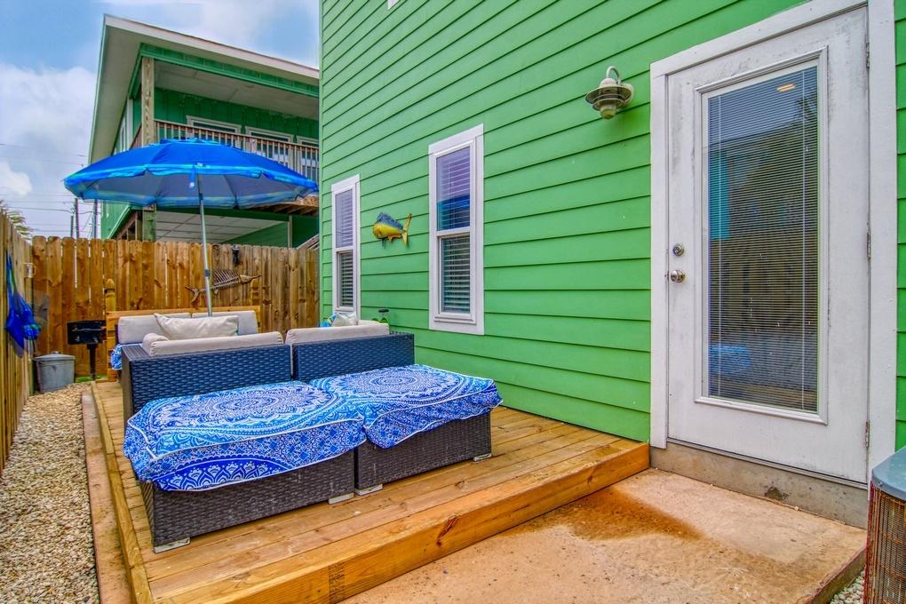 Beach Bear Lodge Unit 1 Home - thumb 22