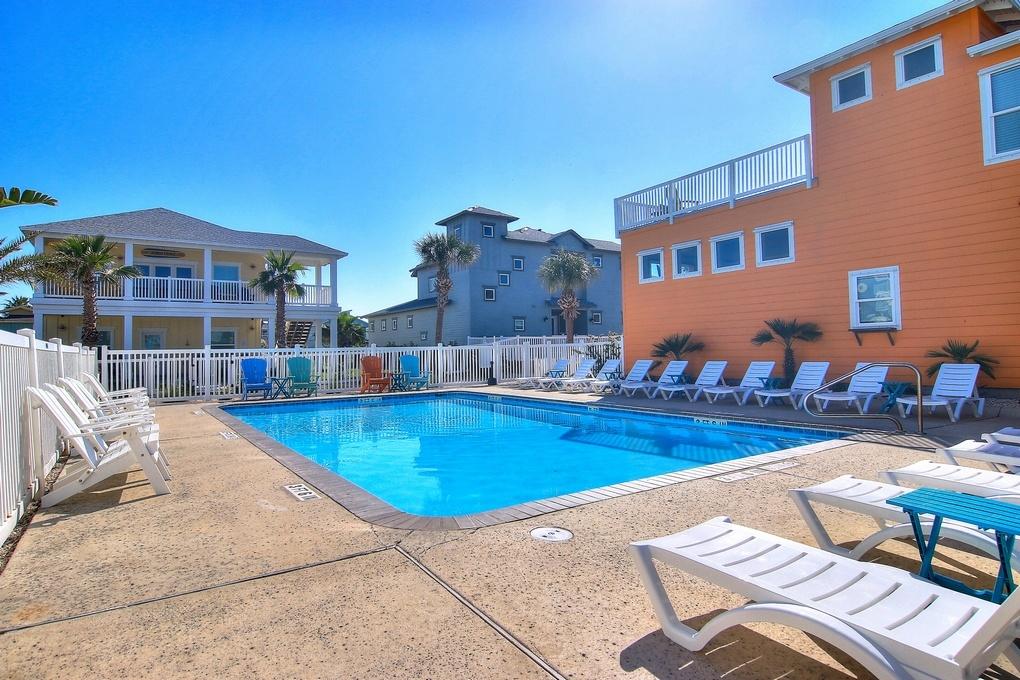 Beach Bear Lodge Unit 1 Home - thumb 13