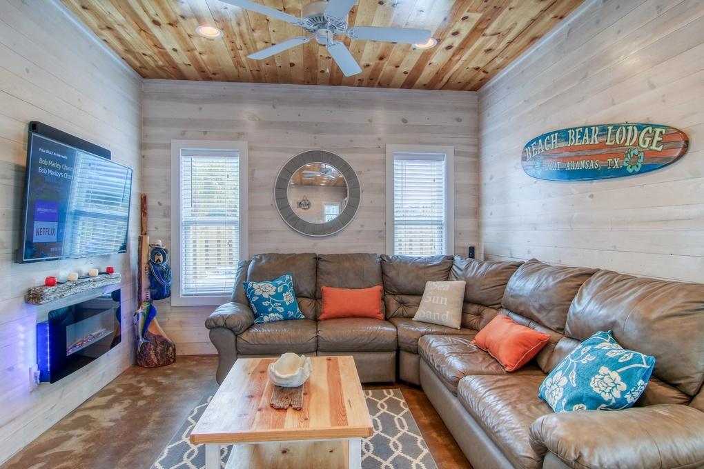 Beach Bear Lodge Unit 1 Home - thumb 19