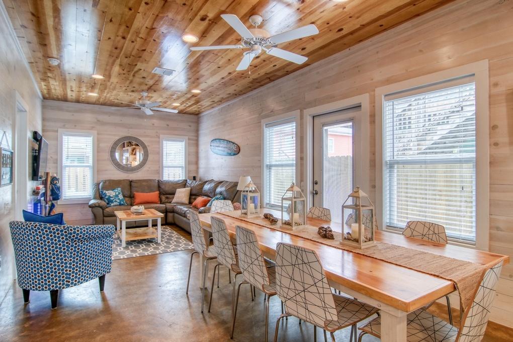 Beach Bear Lodge Unit 1 Home - thumb 9