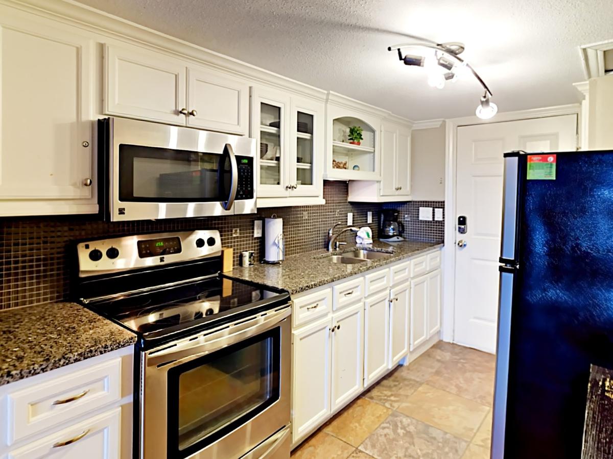 142 Sea Breeze - One Bedroom Condo - thumb 8