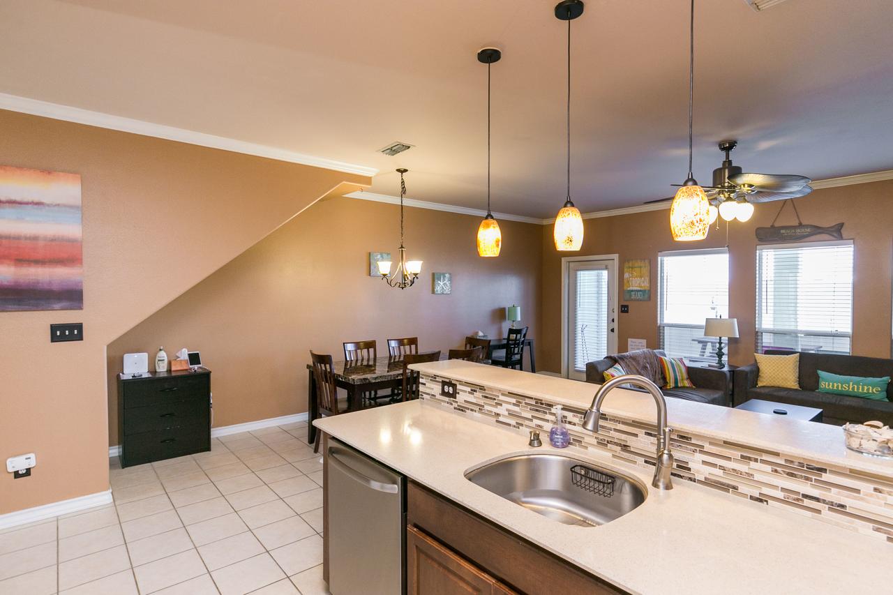 15102 Leeward Dr Townhouse Unit 502 - thumb 6