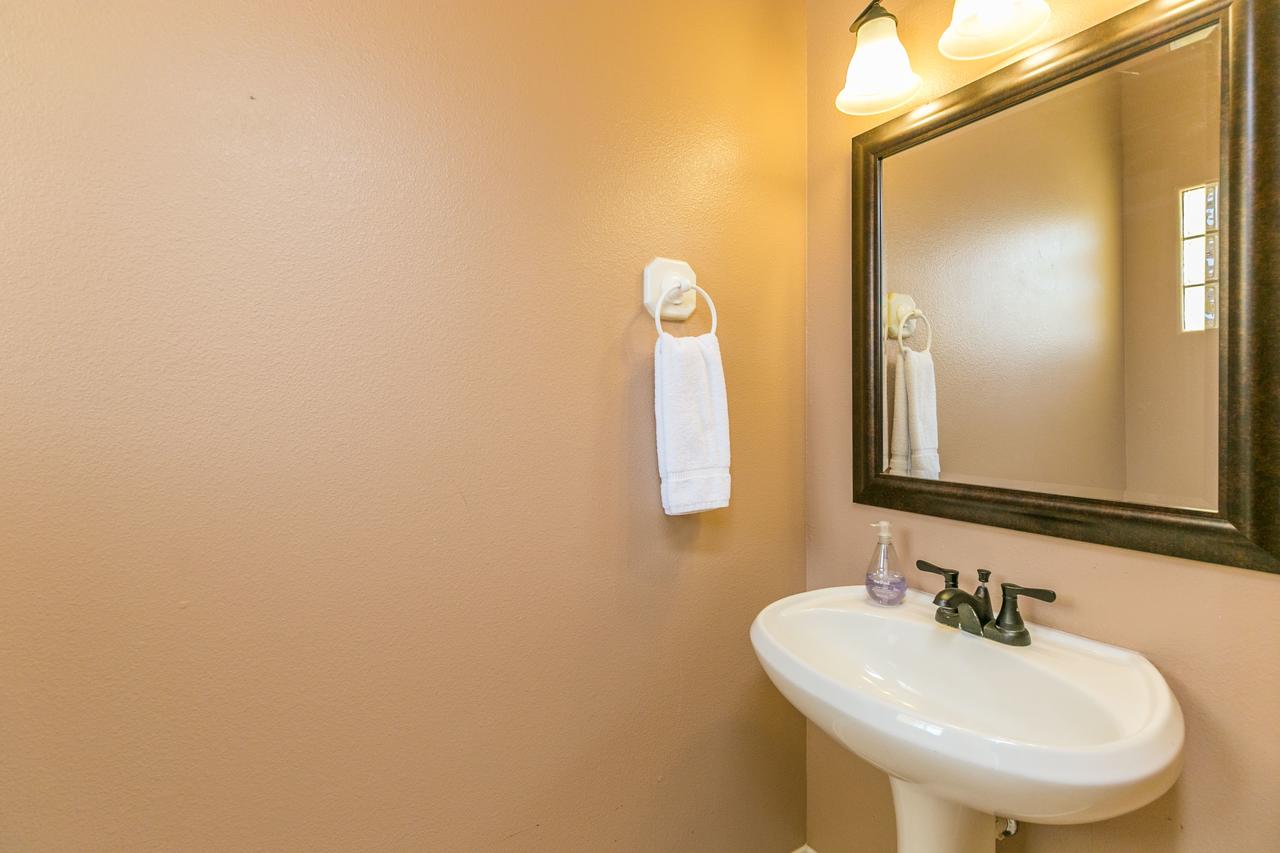 15102 Leeward Dr Townhouse Unit 502 - thumb 8