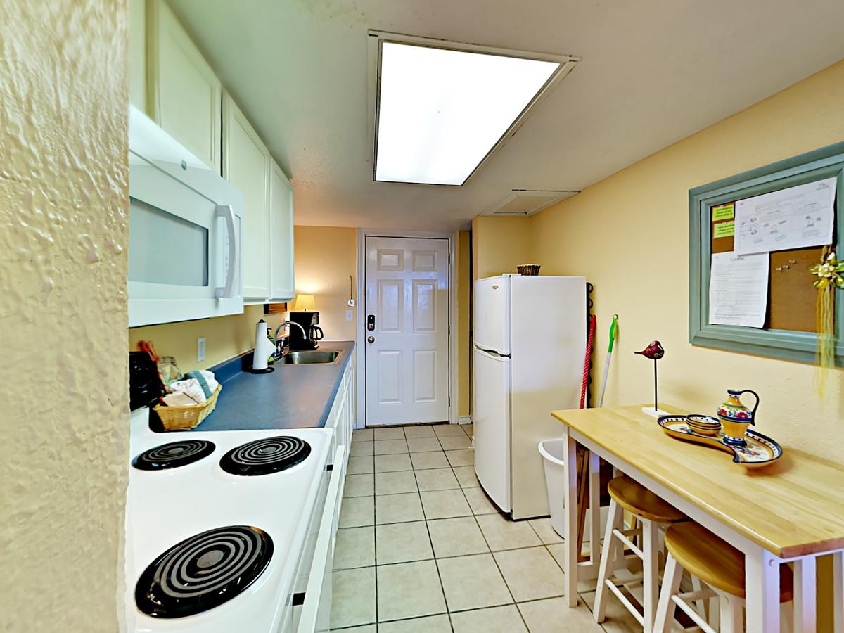 134 Sea Breeze - One Bedroom Condo - thumb 12