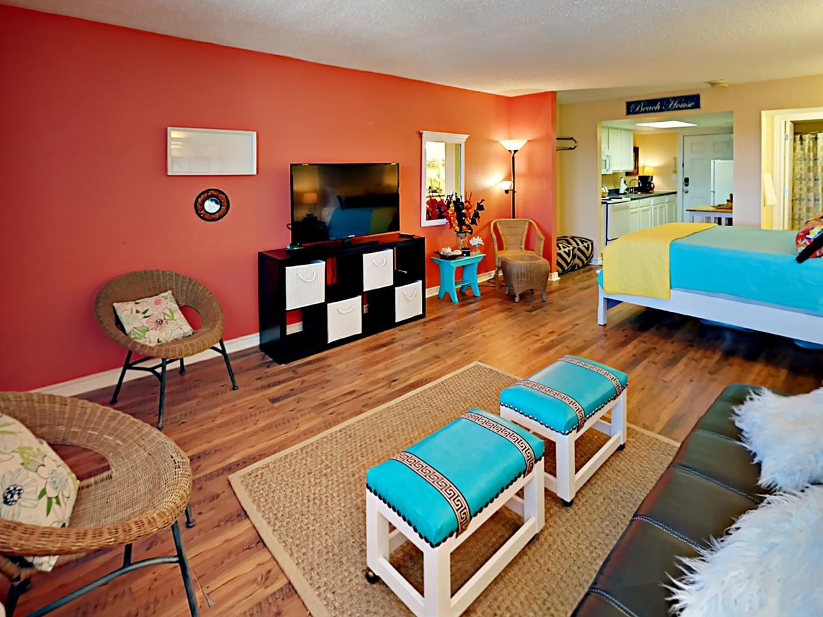 134 Sea Breeze - One Bedroom Condo - thumb 6