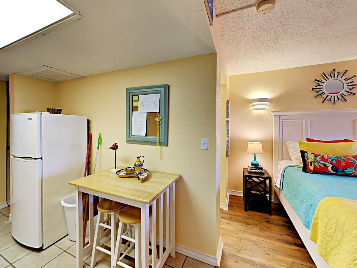 134 Sea Breeze - One Bedroom Condo - thumb 14