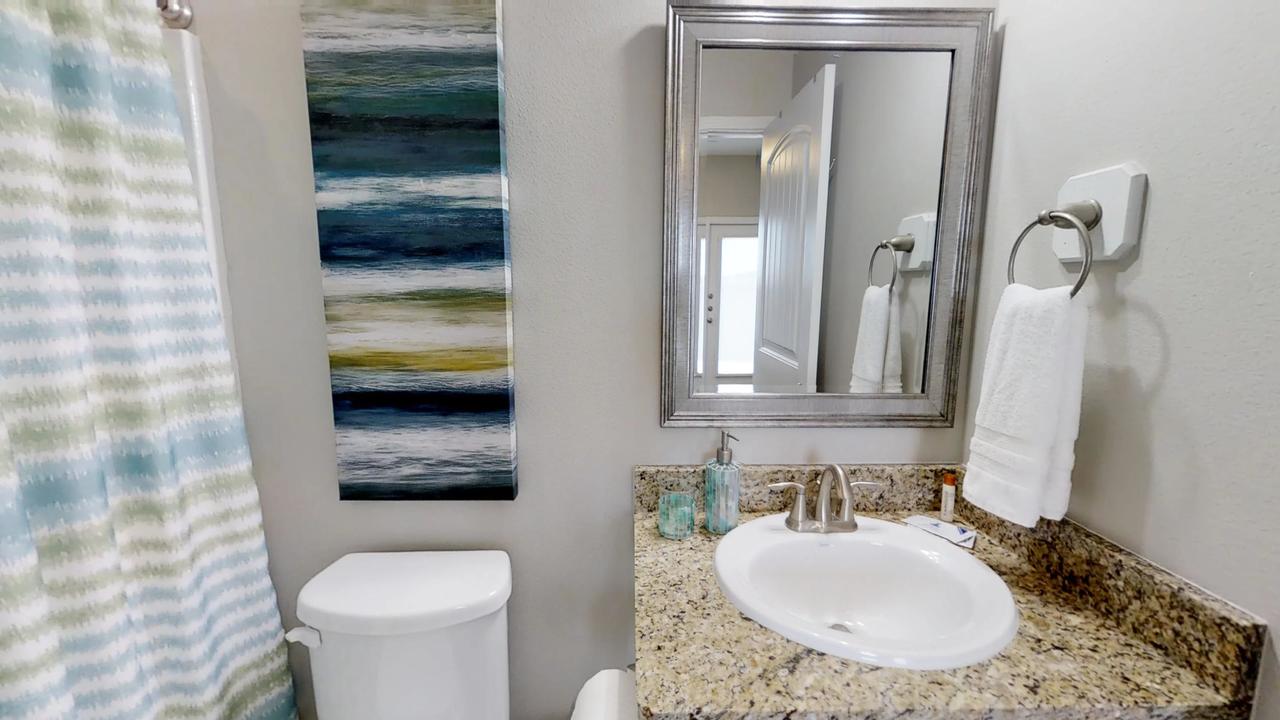 Channel Islands-14904 Two-bedroom Holiday Home - thumb 1