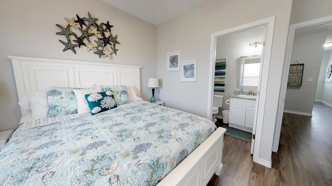 Channel Islands-14904 Two-bedroom Holiday Home - thumb 8