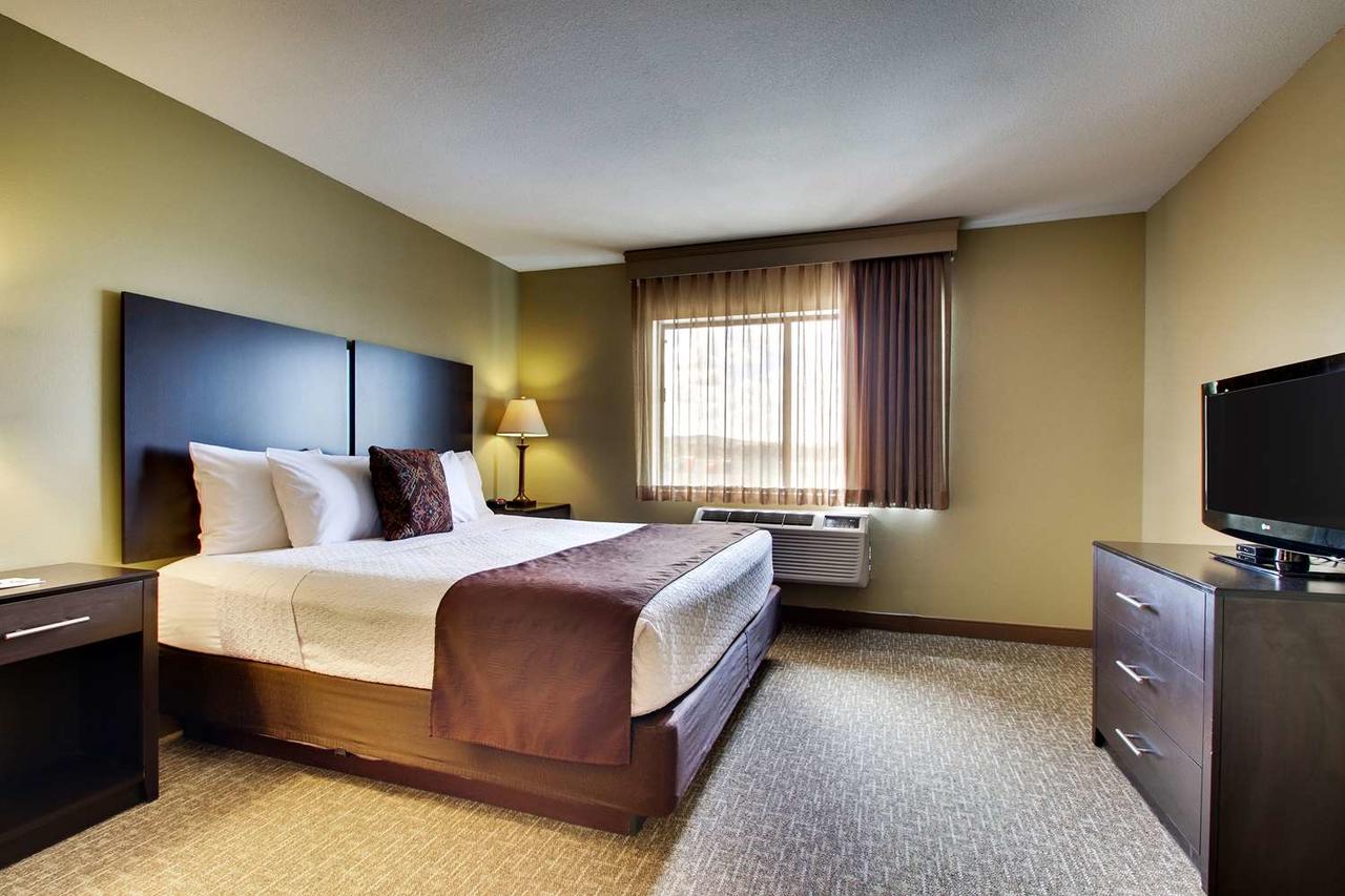 Best Western West Hills Inn - thumb 9