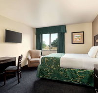 Baymont by Wyndham North Platte - Accommodation Texas