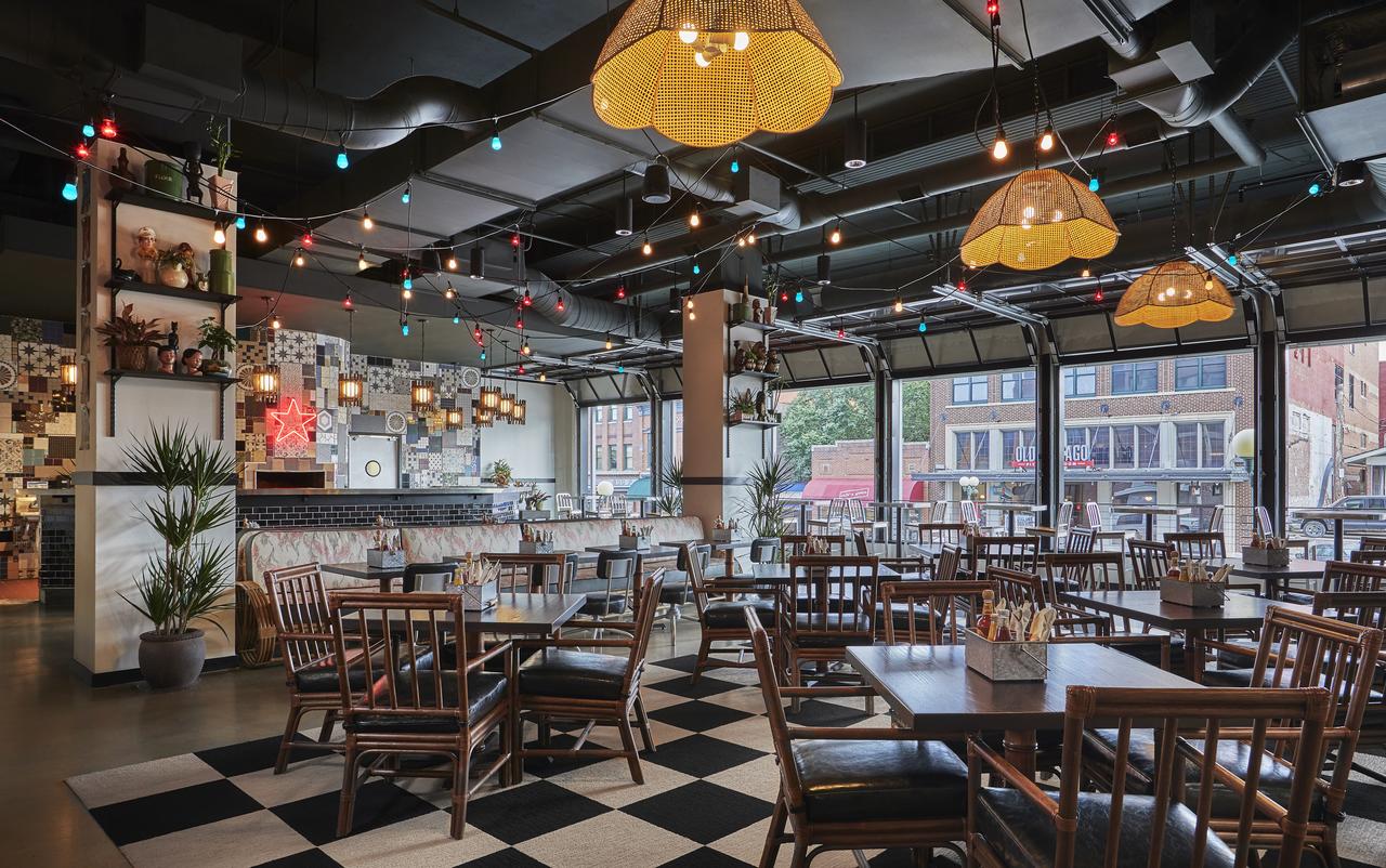 Graduate Lincoln - thumb 40