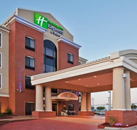Holiday Inn Express  Suites Pahrump - Accommodation Texas