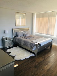 Amazing Master Suite in Shared 2/B Condo behind Convention Center Accommodation Texas