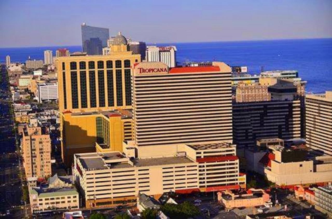 Tropicana Casino And Resort - thumb 29