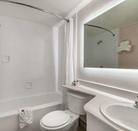 Howard Johnson by Wyndham Albuquerque Midtown - Accommodation Texas