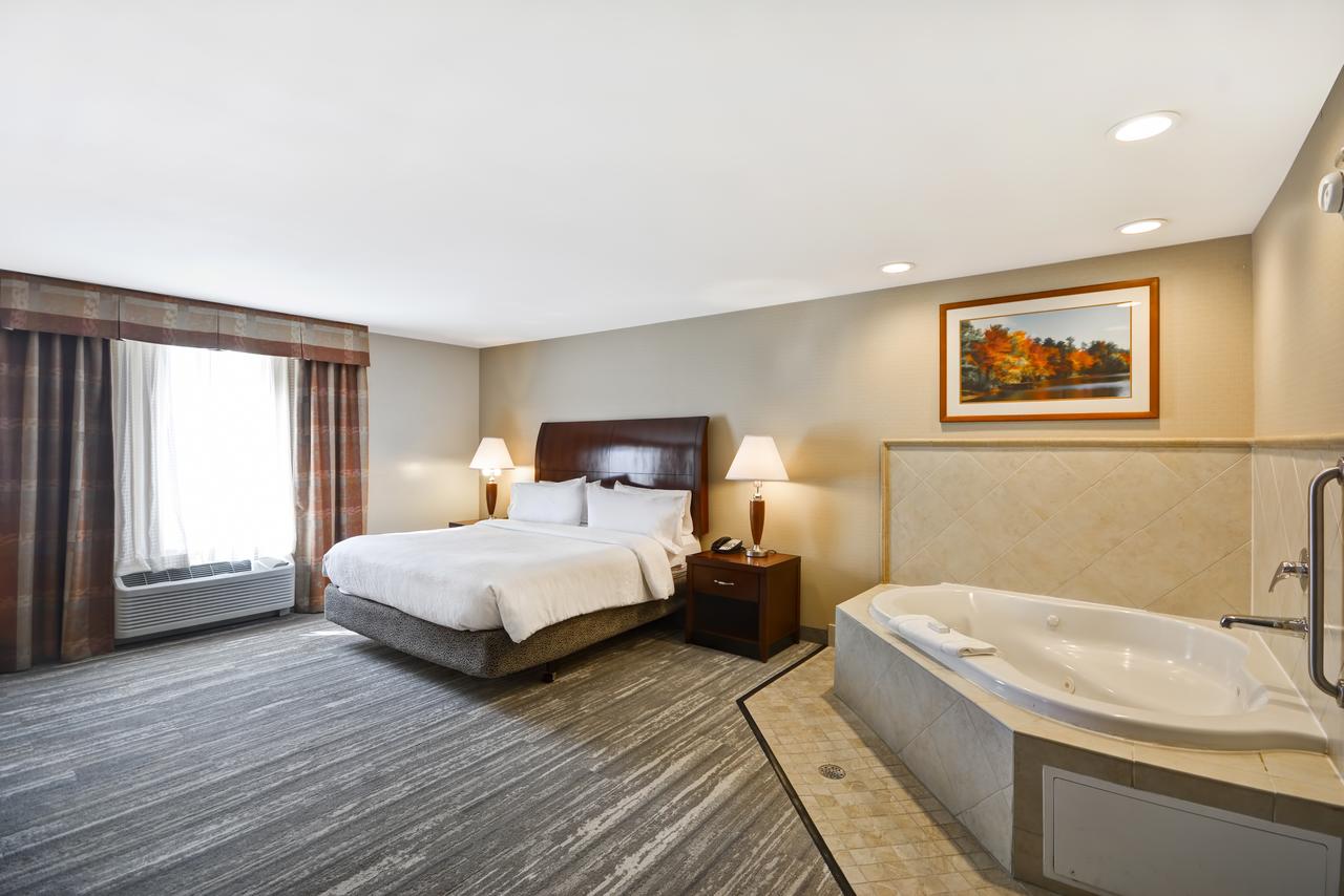 Hilton Garden Inn Riverhead - thumb 24