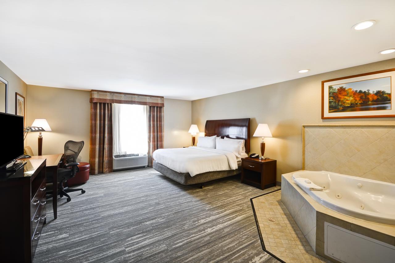 Hilton Garden Inn Riverhead - thumb 15