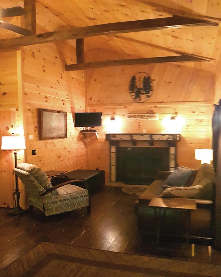 The Wilderness Inn: Chalets - thumb 9
