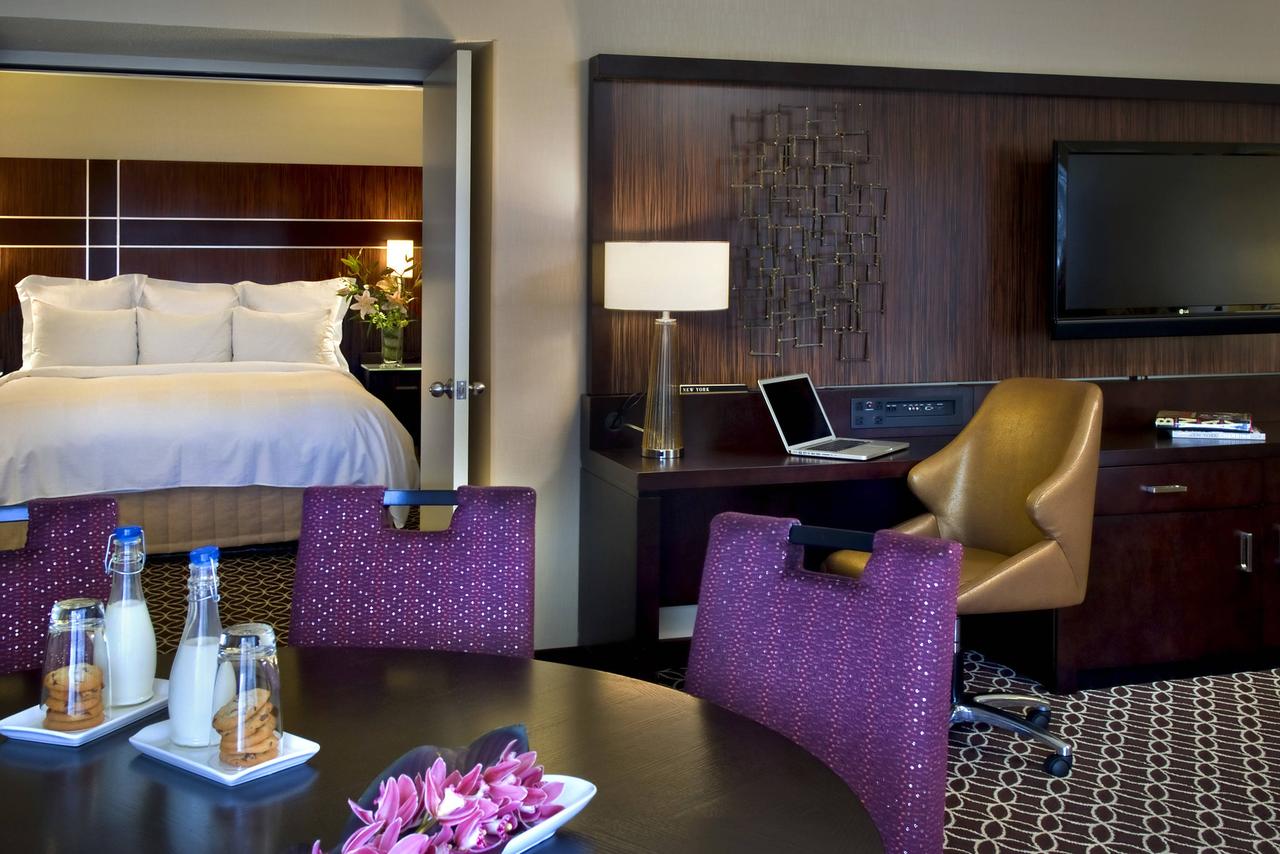New York Marriott Marquis - thumb 24
