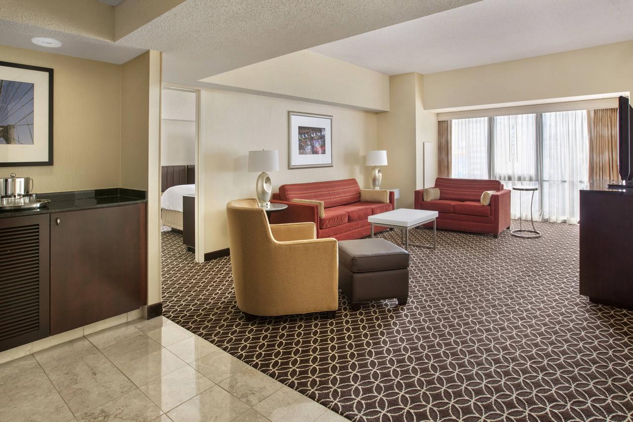 New York Marriott Marquis - thumb 21