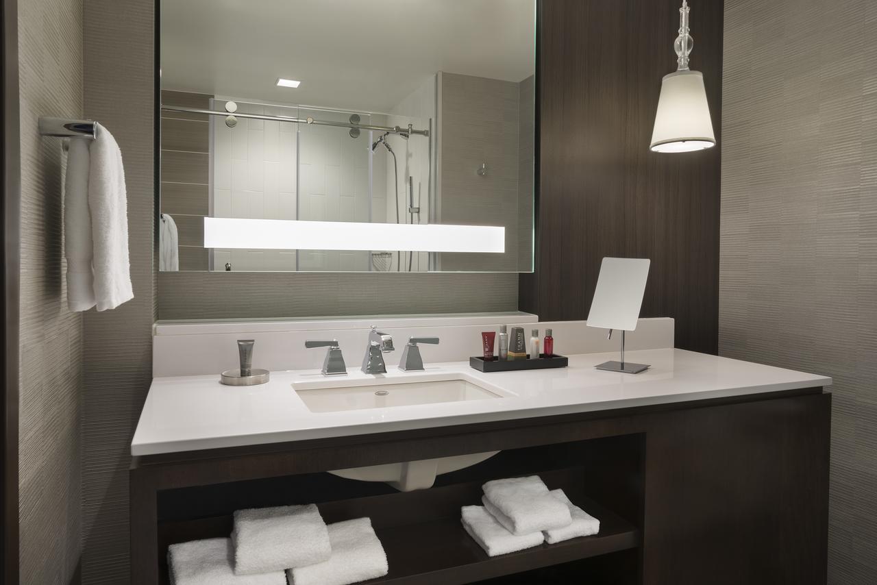 Buffalo Marriott Harborcenter - thumb 12