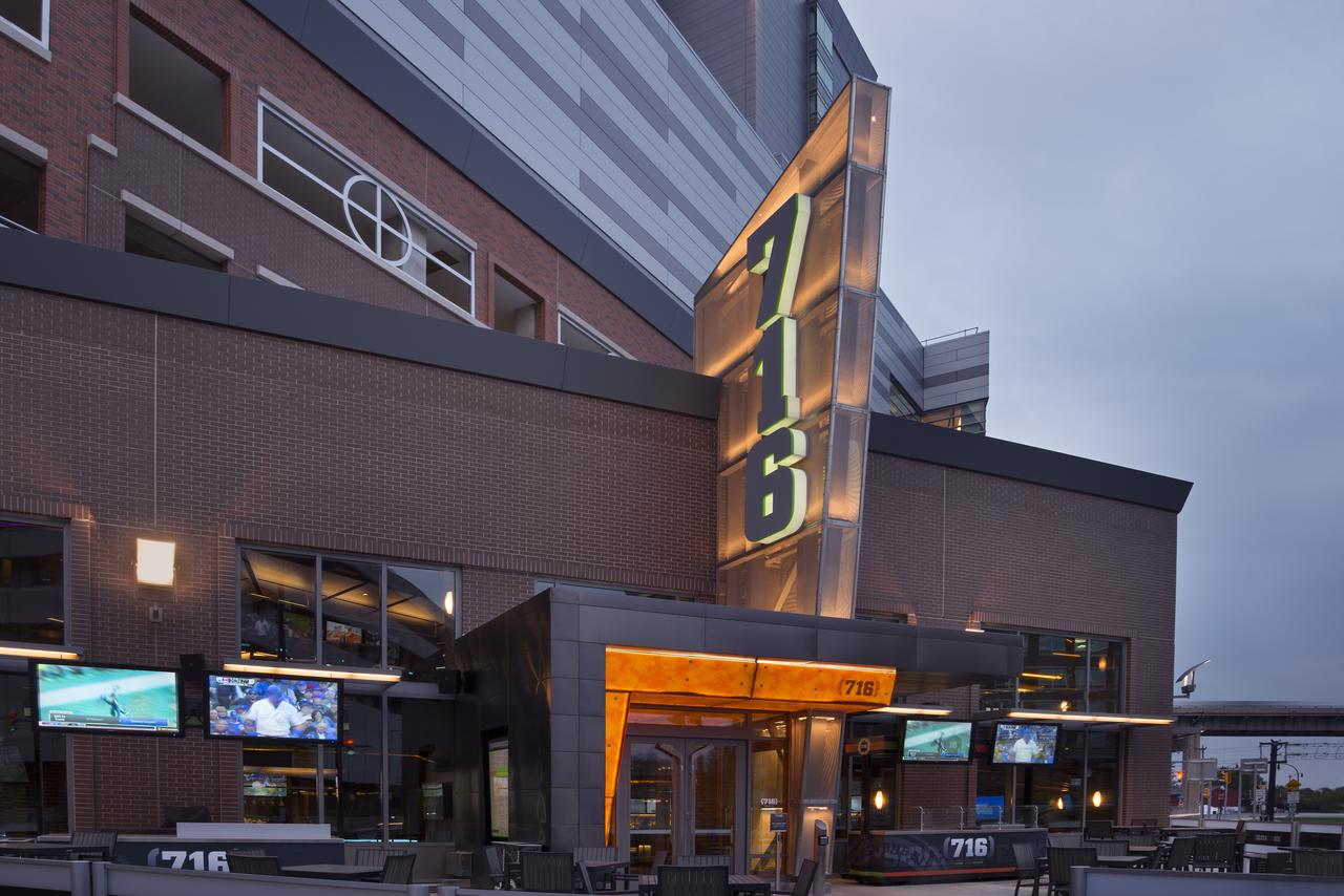 Buffalo Marriott Harborcenter - thumb 42