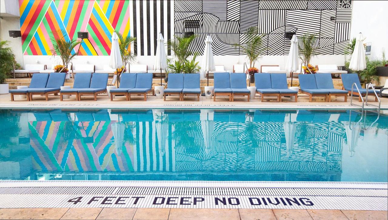 McCarren Hotel & Pool - thumb 12