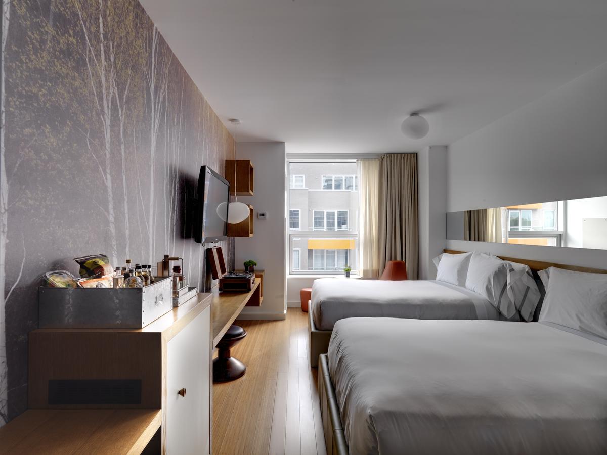 McCarren Hotel & Pool - thumb 35