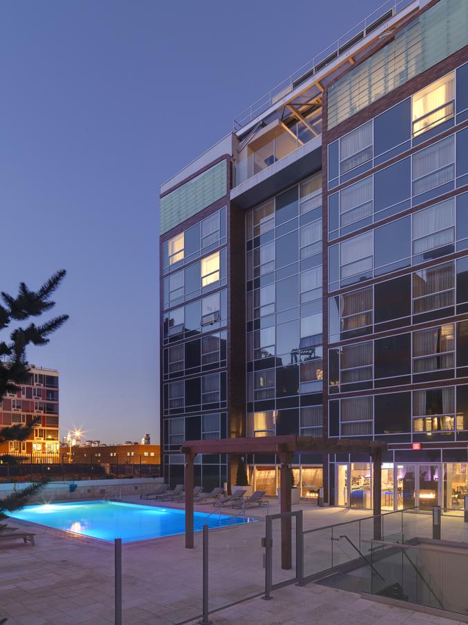 McCarren Hotel & Pool - thumb 6
