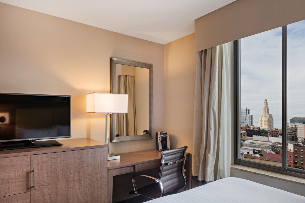 Holiday Inn Express Brooklyn - thumb 2