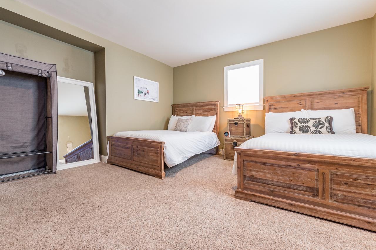 Smart Home In Downtown Buffalo! - thumb 17