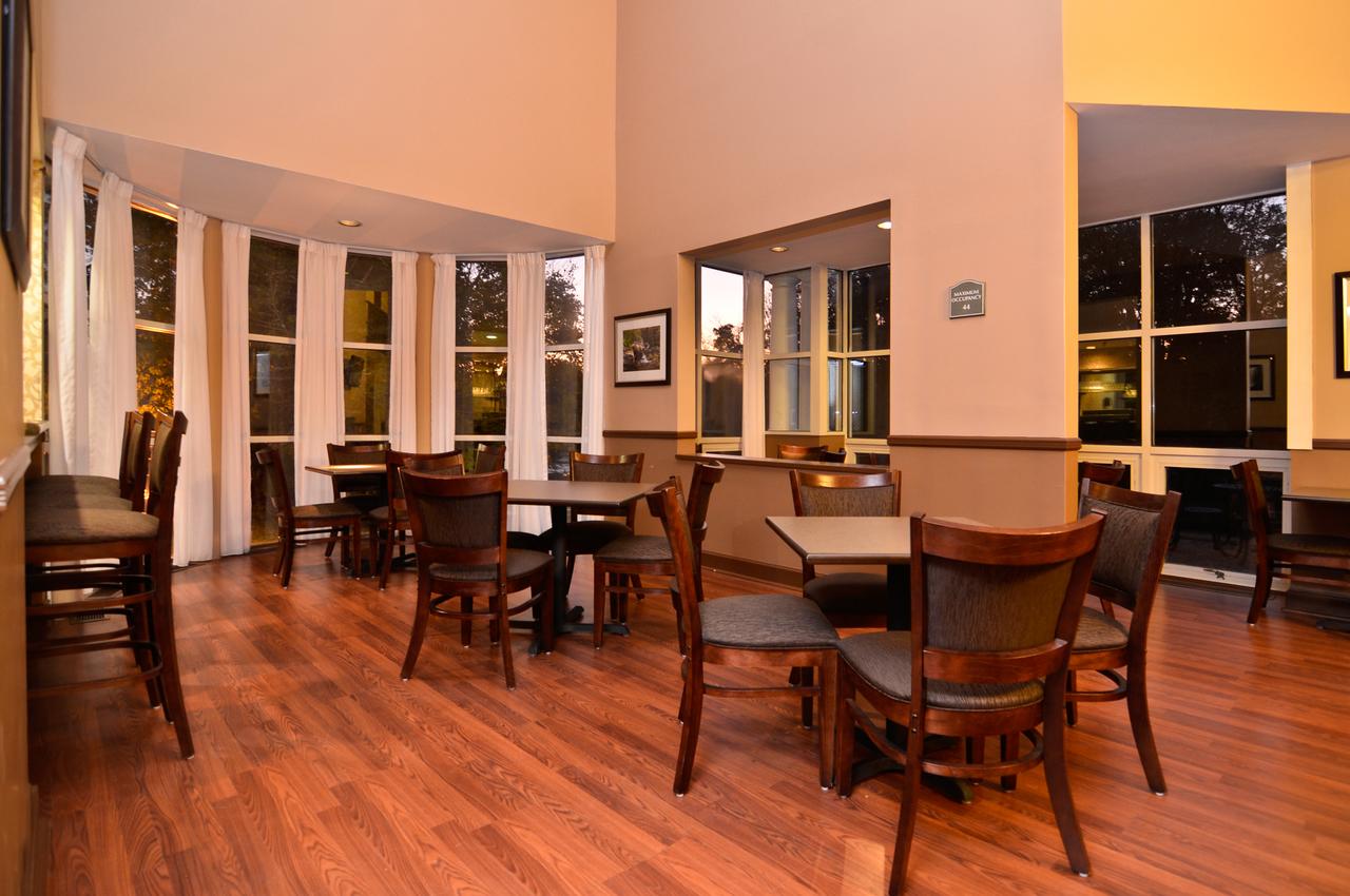 Best Western Plus The Inn & Suites At The Falls - thumb 15