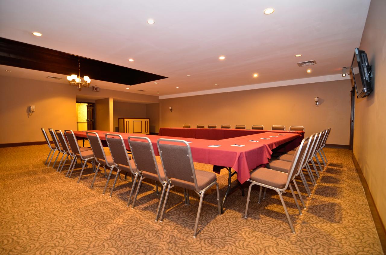 Best Western Plus The Inn & Suites At The Falls - thumb 13