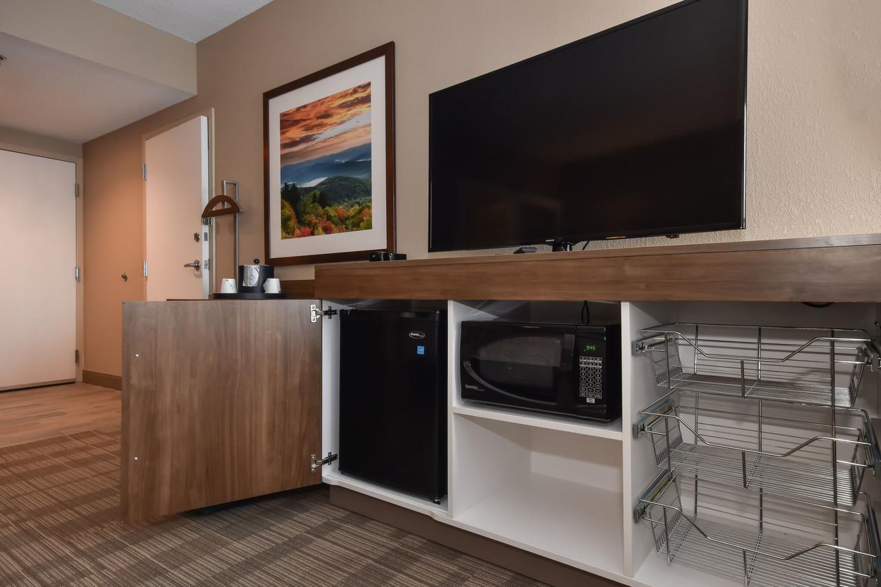 Hampton Inn Brevard - thumb 15