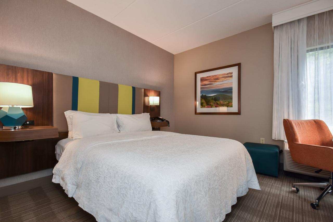 Hampton Inn Brevard - thumb 19