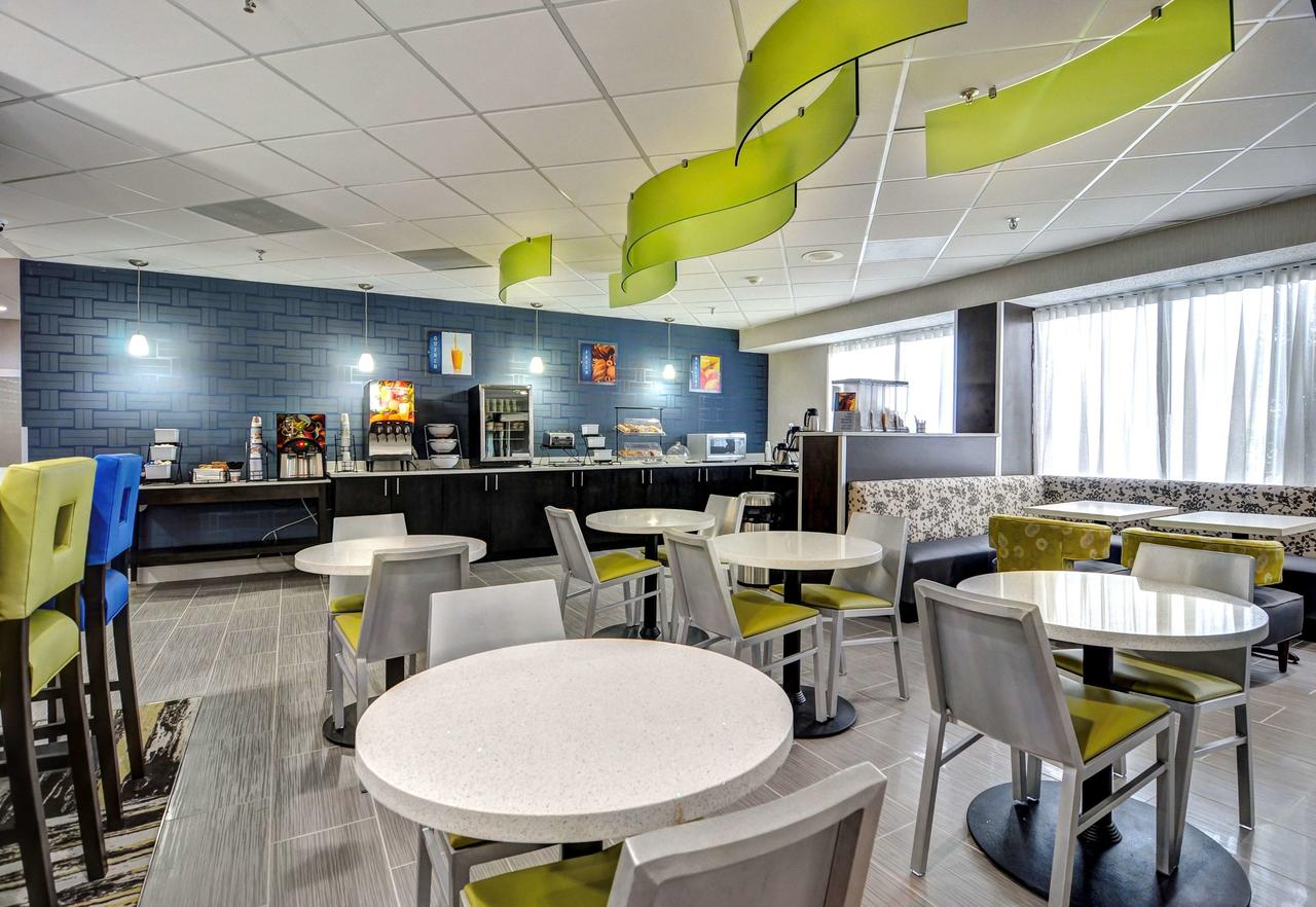 Best Western Plus Hanes Mall - thumb 16
