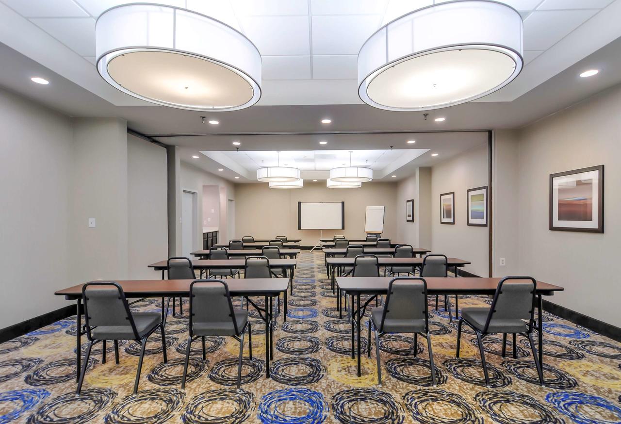 Best Western Plus Hanes Mall - thumb 17