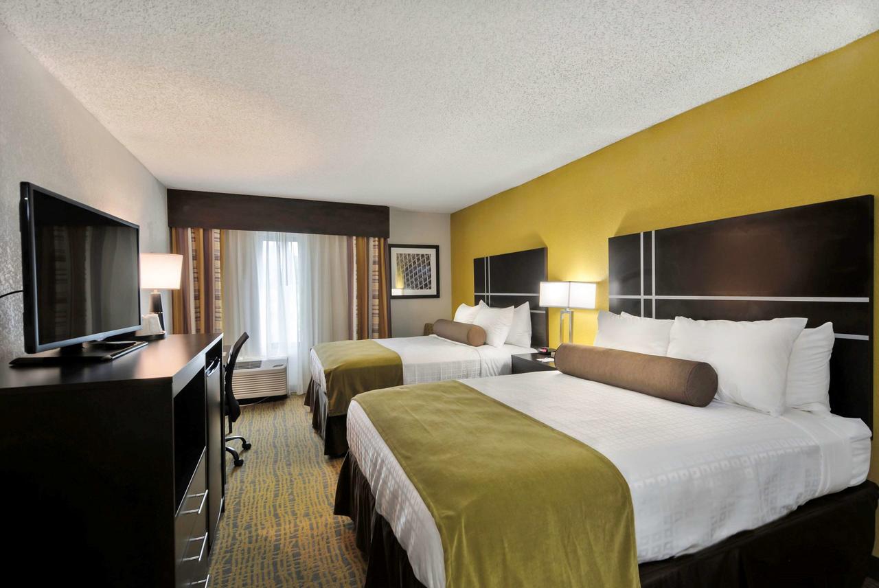 Best Western Plus Hanes Mall - thumb 6