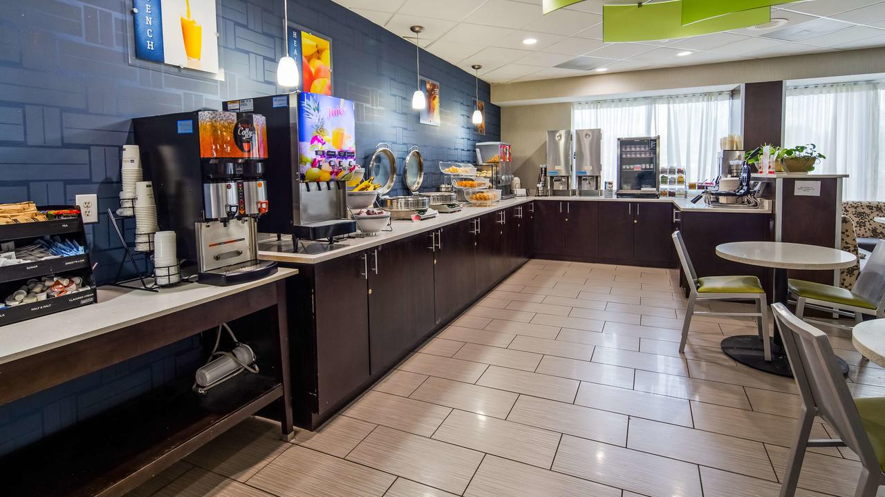 Best Western Plus Hanes Mall - thumb 23
