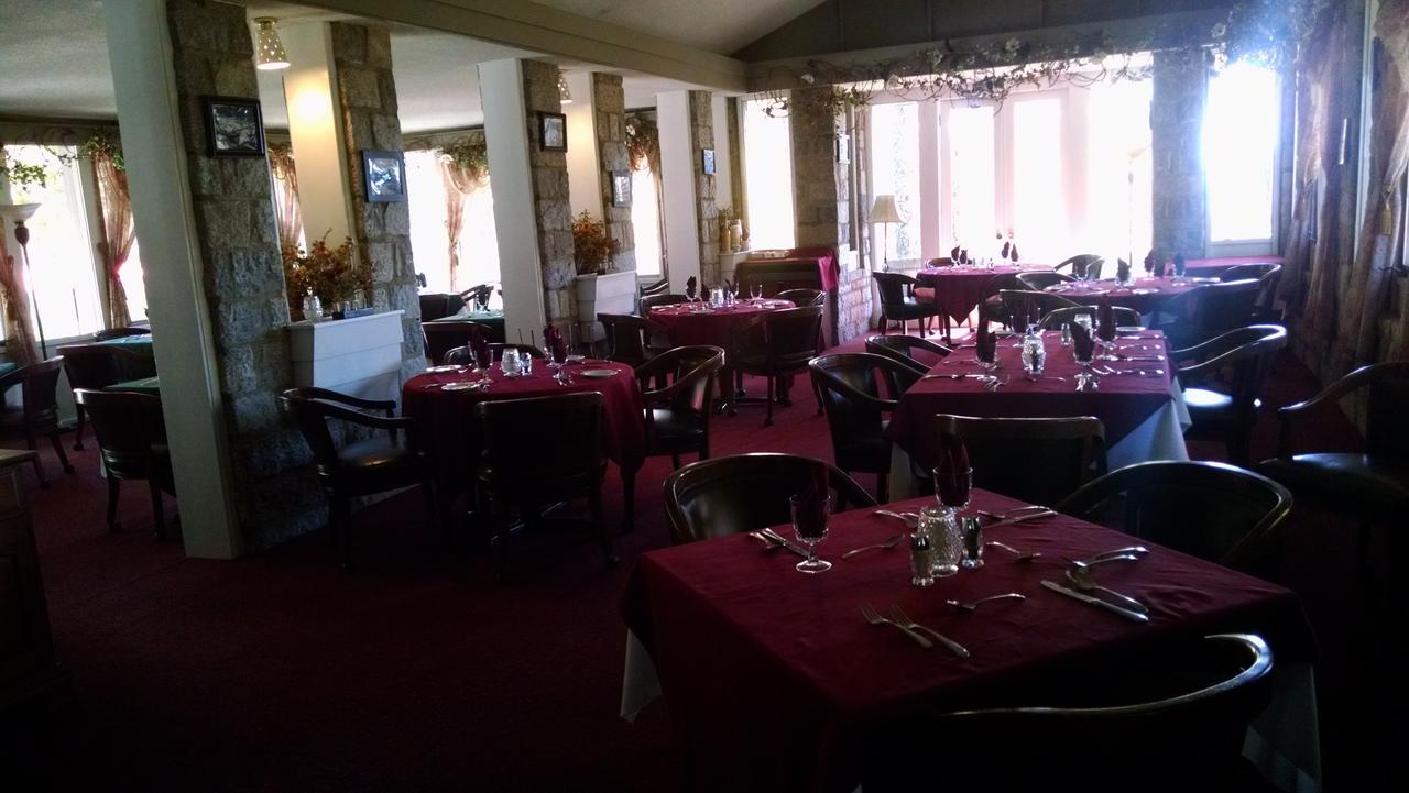 Skyline Lodge And Restaurant - thumb 10