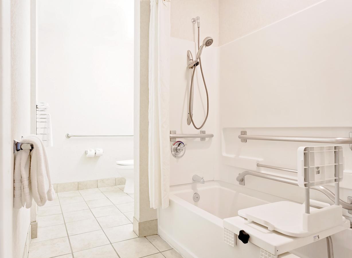 Microtel Inn By Wyndham Winston-Salem - thumb 10