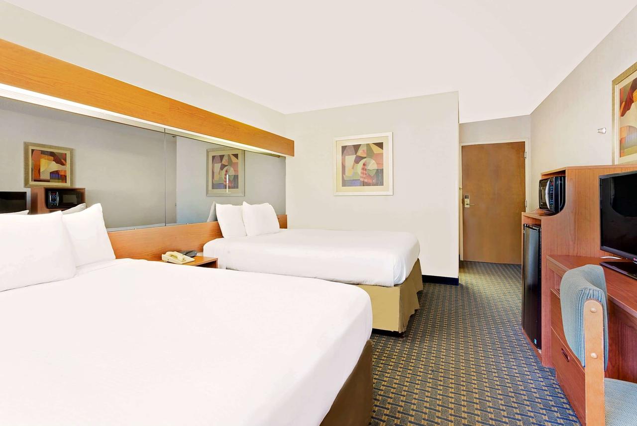 Microtel Inn By Wyndham Winston-Salem - thumb 24