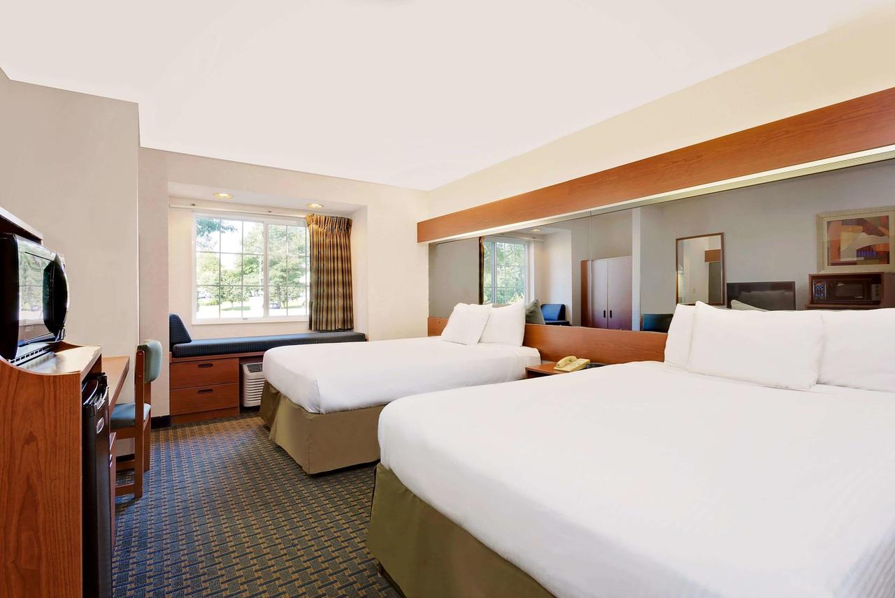 Microtel Inn By Wyndham Winston-Salem - thumb 29