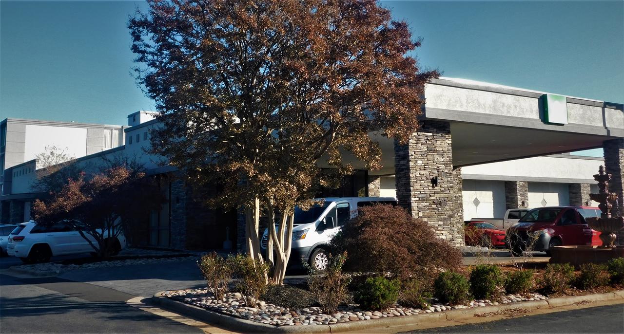 Wyndham Garden Greensboro - thumb 6