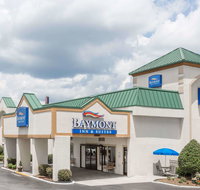 Baymont by Wyndham Greensboro/Coliseum - Accommodation Texas