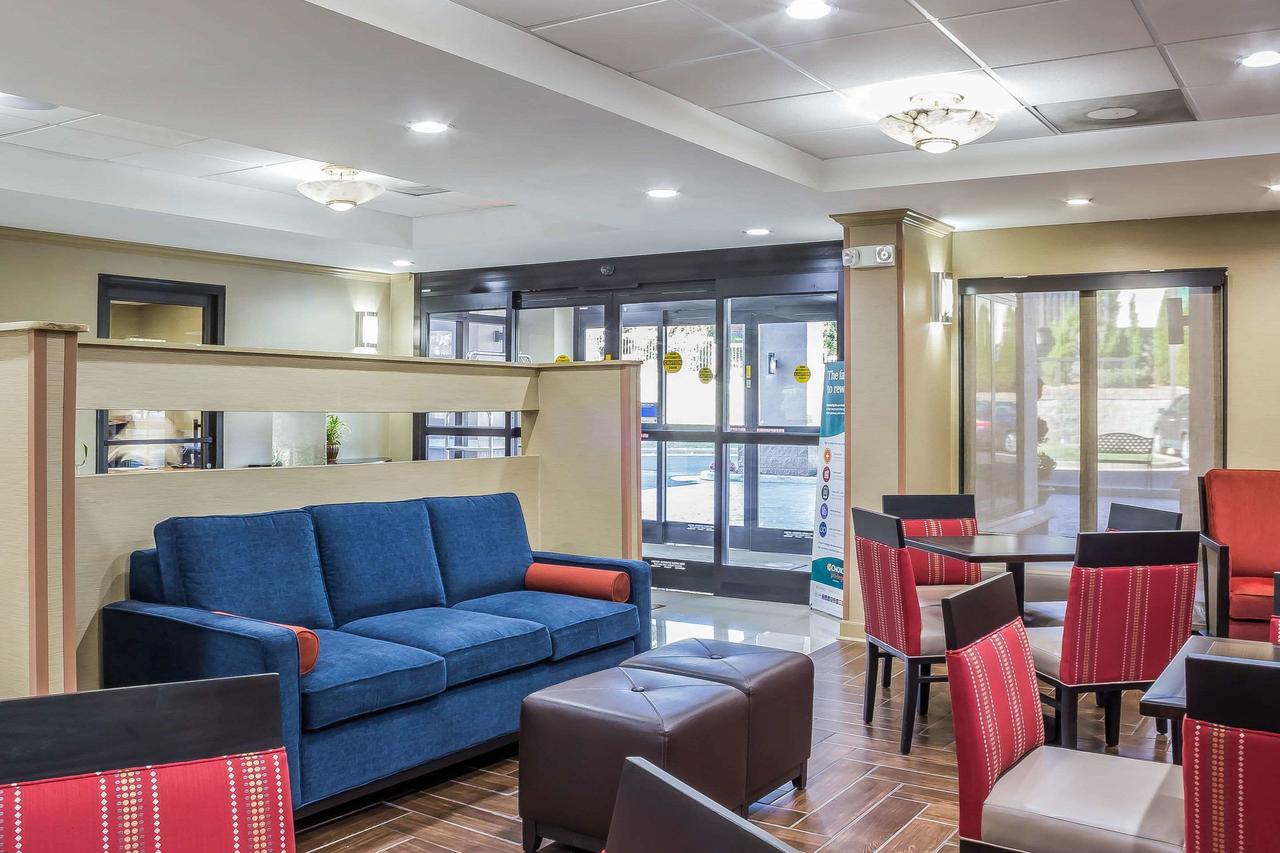 Comfort Inn Greensboro - Kernersville - thumb 0