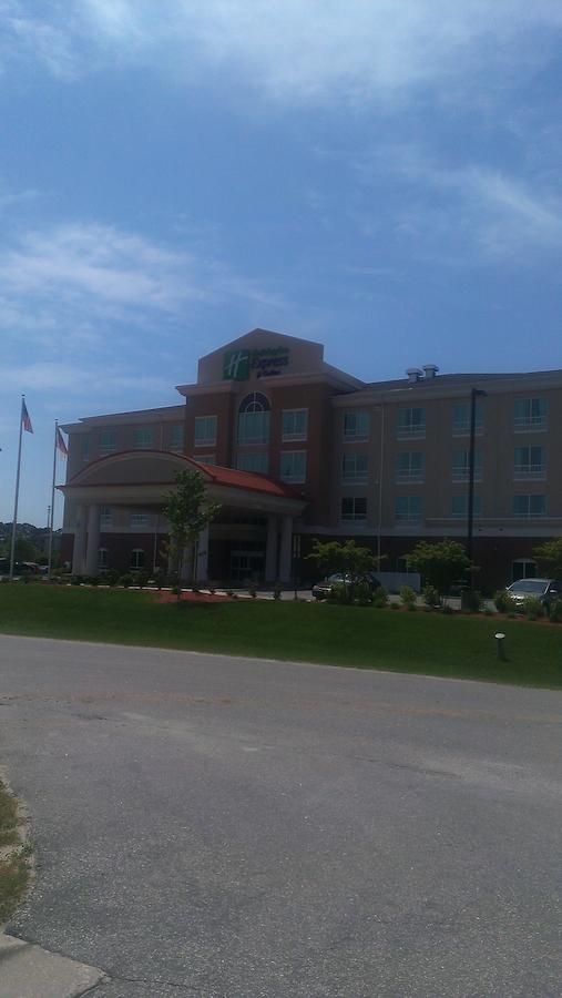Holiday Inn Express & Suites - Smithfield/Selma - thumb 3